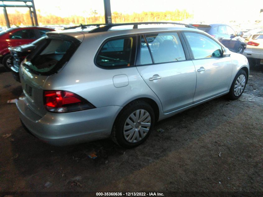 2013 VOLKSWAGEN JETTA SPORTWAGEN S 3VWPP7AJXDM620588