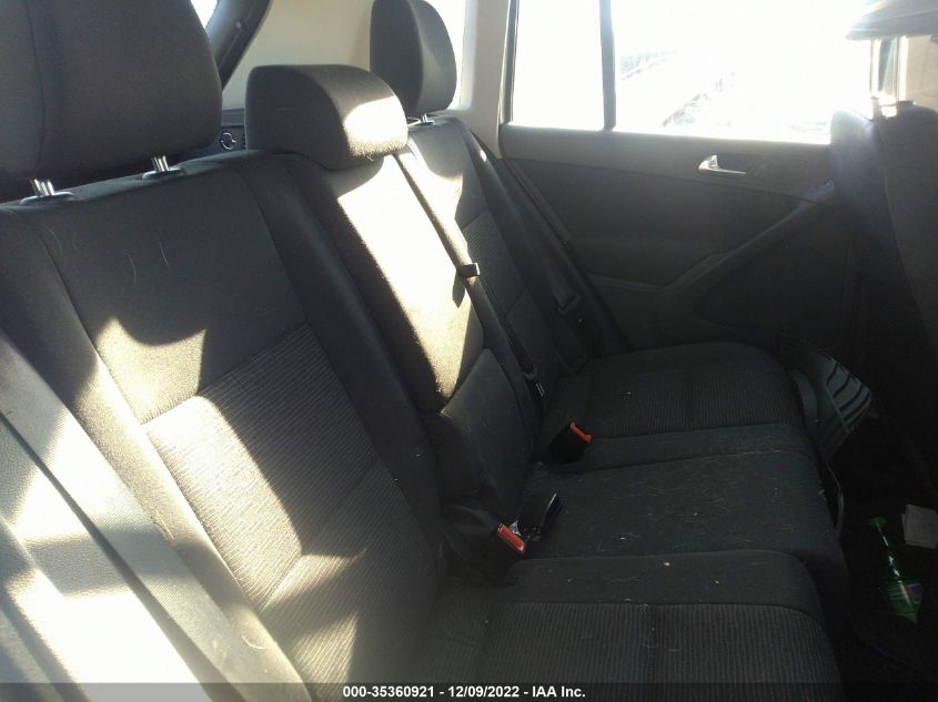 2015 VOLKSWAGEN TIGUAN S - WVGBV7AXXFW579515