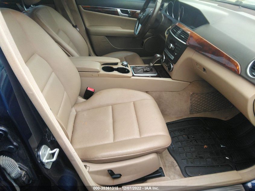 2013 MERCEDES-BENZ C-CLASS C 250 WDDGF4HB5DA799984