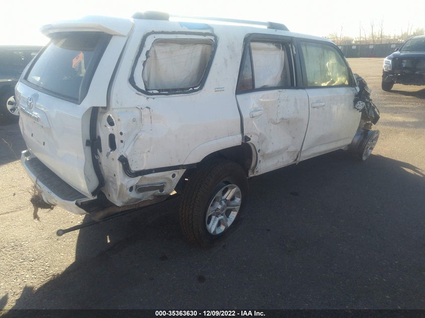 VIN JTEMU5JR0M5867225 2021 TOYOTA 4RUNNER SR5