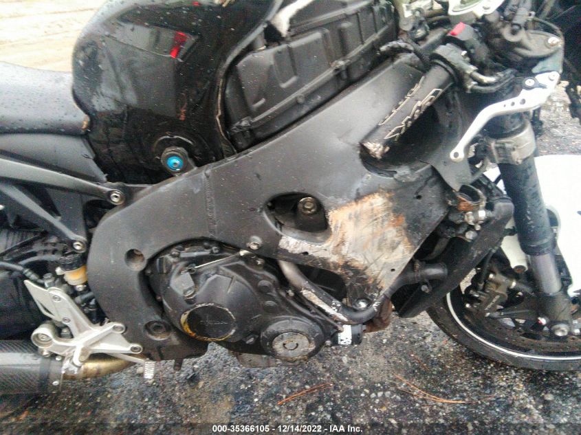 2008 HONDA CBR1000 RR JH2SC59038M006984