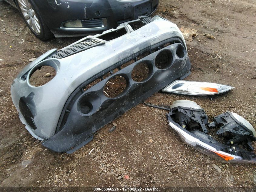 2013 NISSAN JUKE SV JN8AF5MV5DT217686