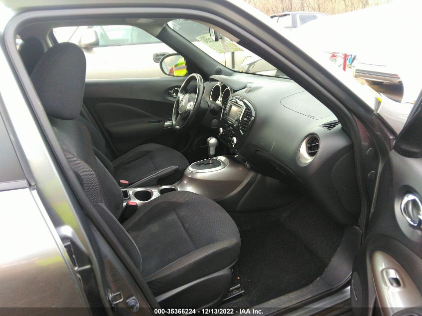2013 NISSAN JUKE SV JN8AF5MV5DT217686