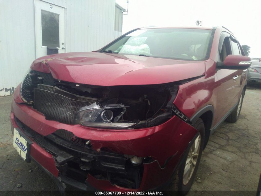 2014 KIA SORENTO LX - 5XYKT3A69EG532787