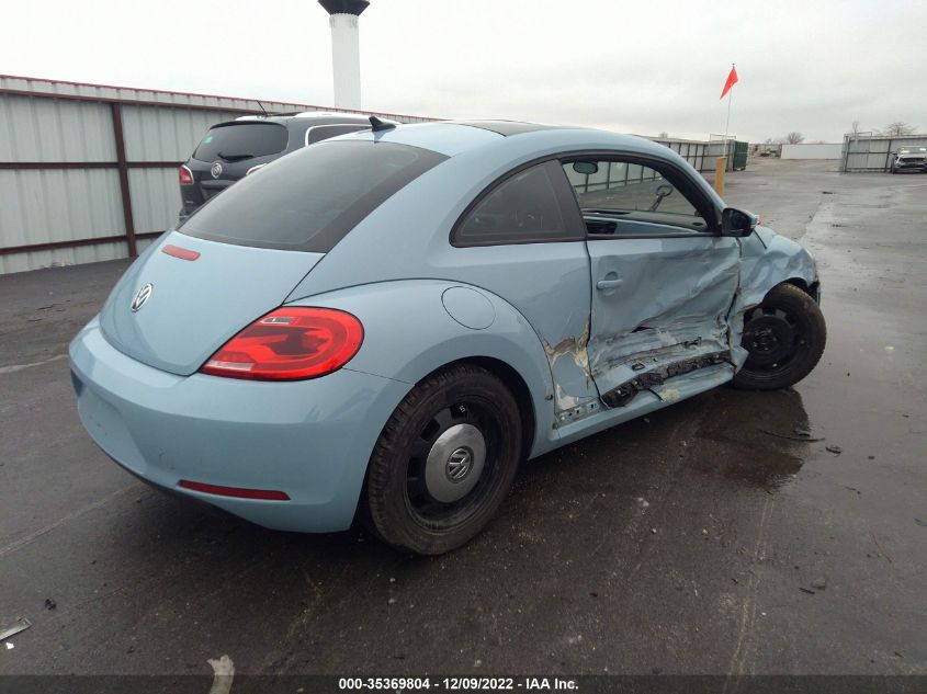 2013 VOLKSWAGEN BEETLE COUPE 2.5L W/SUN - 3VWJP7AT4DM674251