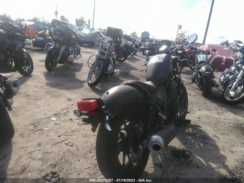 VIN MLHPC5613K5200134 2019 HONDA CMX500