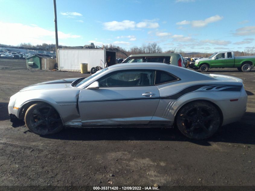 2013 CHEVROLET CAMARO LS - 2G1FA1E39D9146238