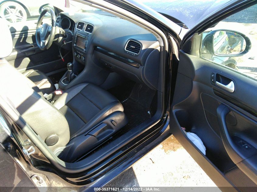 2014 VOLKSWAGEN JETTA SPORTWAGEN TDI W/SUNROOF - 3VWML7AJ2EM611920