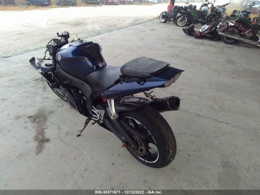 2005 YAMAHA YZFR6 L JYARJ06E45A027271