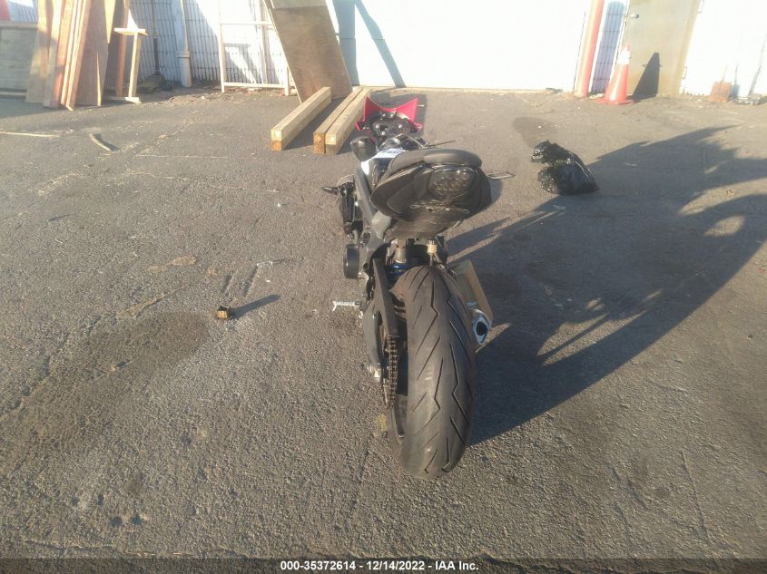 2015 TRIUMPH MOTORCYCLE STREET TRIPLE SMTL02NEXFT667048
