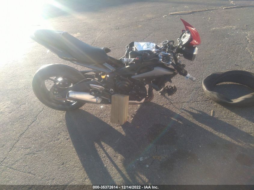 2015 TRIUMPH MOTORCYCLE STREET TRIPLE SMTL02NEXFT667048