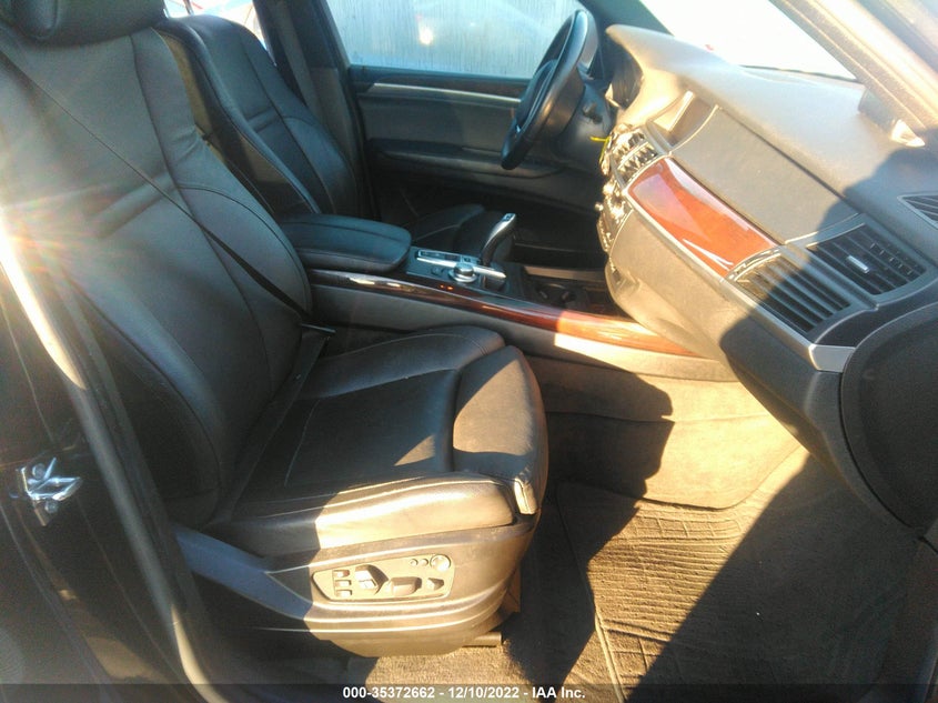 2008 BMW X5 VIN: 5UXFE83508L168392