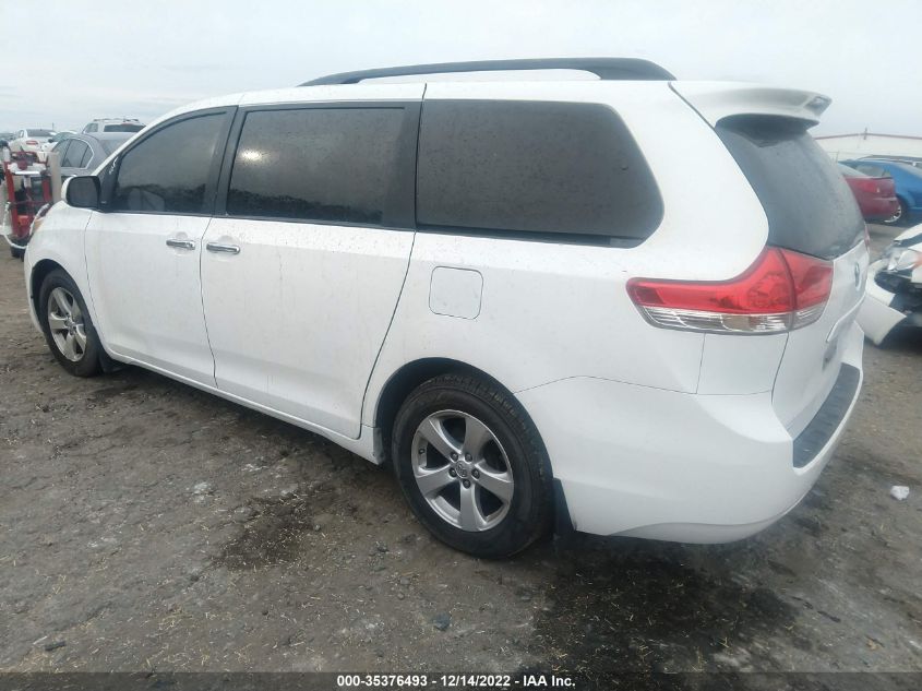 VIN 5TDKK3DC0DS348053 2013 TOYOTA SIENNA no.3