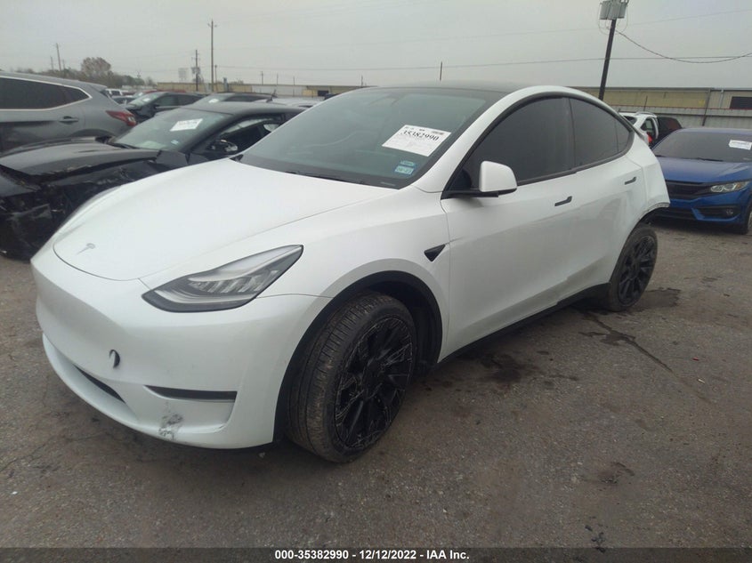 VIN 5YJYGDEE2LF024512 2020 TESLA MODEL Y LONG RANGE