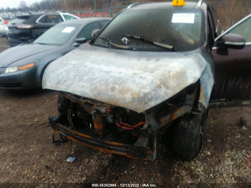 VIN 5XYPHDA55JG427663 2018 KIA SORENTO EX V6