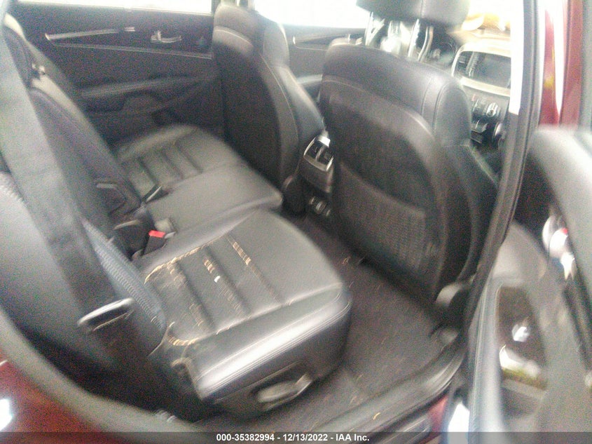 VIN 5XYPHDA55JG427663 2018 KIA SORENTO EX V6