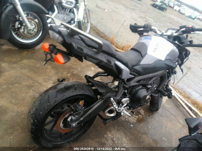 2019 YAMAHA MTT09 JYARN60E8KA000344