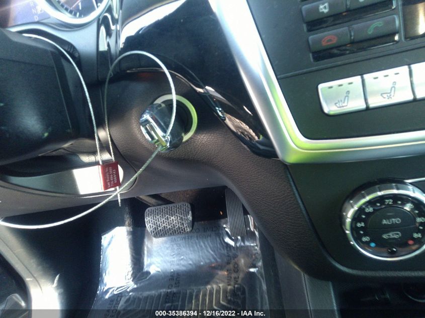 2015 MERCEDES-BENZ GL-CLASS GL 550 4JGDF7DE0FA585823