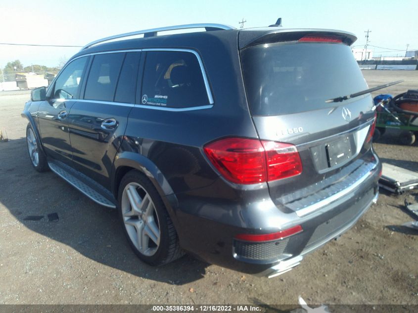 2015 MERCEDES-BENZ GL-CLASS GL 550 4JGDF7DE0FA585823