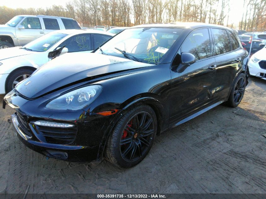 2013 PORSCHE CAYENNE GTS WP1AD2A26DLA77785