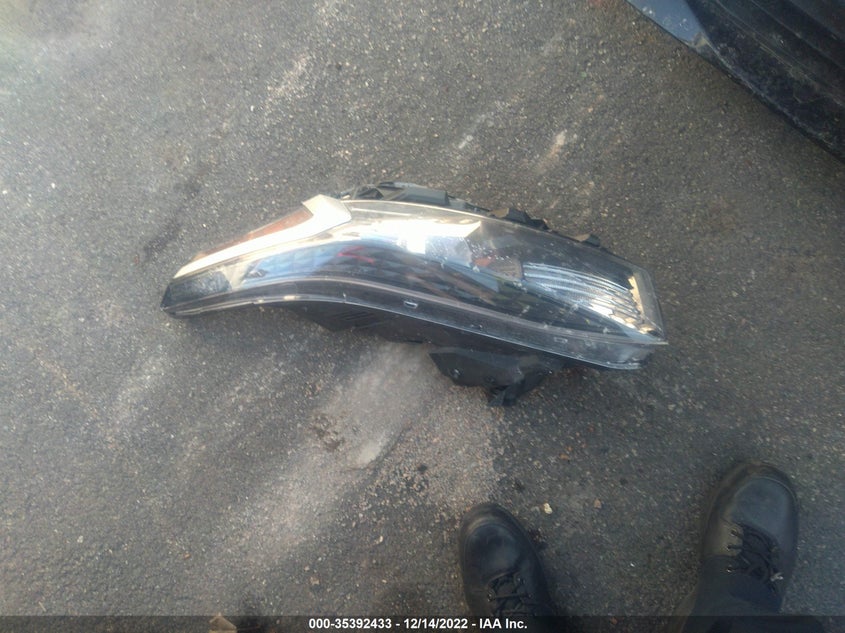 VIN 3KPF24AD0NE503720 2022 KIA FORTE LXS