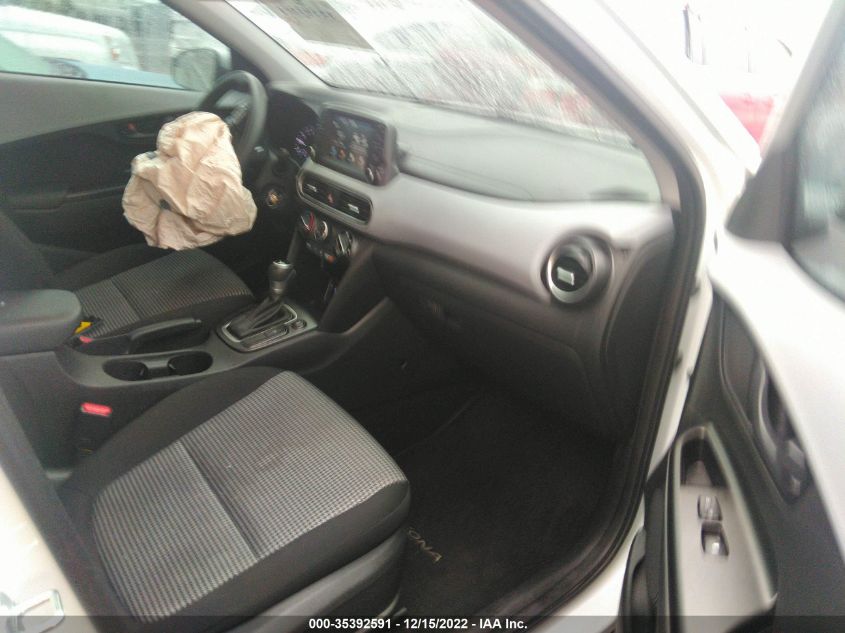 2020 HYUNDAI KONA SE - KM8K1CAAXLU585256