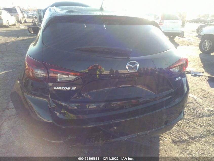 VIN 3MZBN1L34JM246759 2018 MAZDA MAZDA3 5-DOOR TOURING