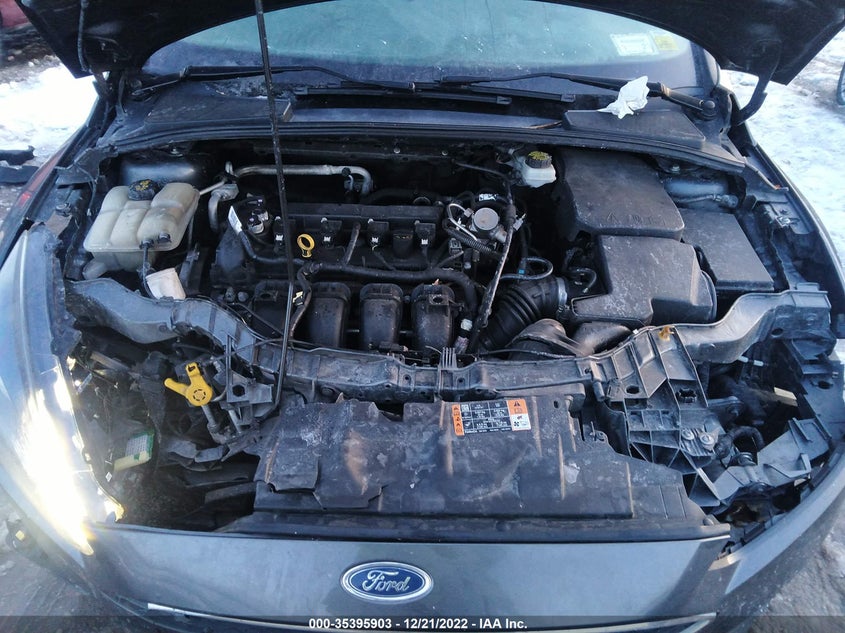 VIN 1FADP3H27HL272159 2017 FORD FOCUS SEL