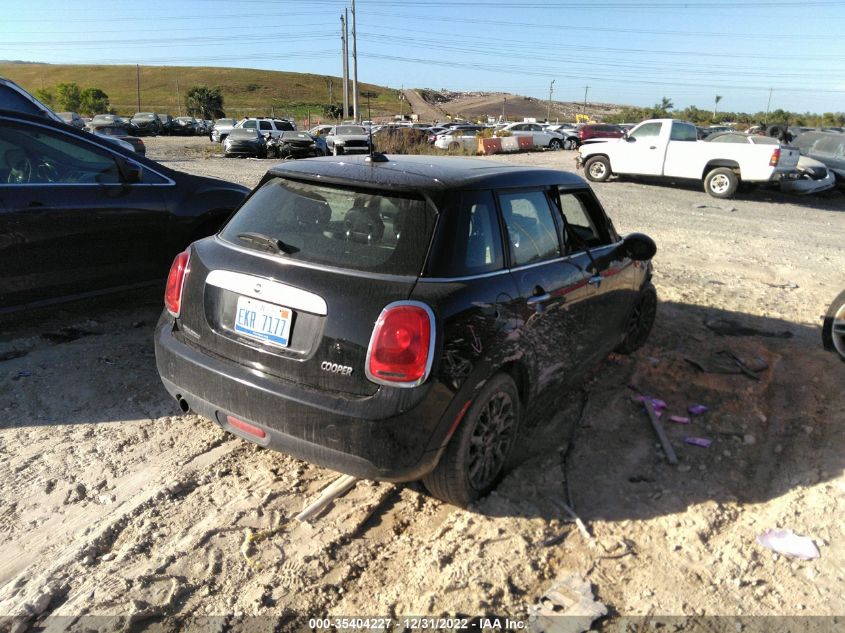 2015 MINI COOPER HARDTOP 4 DOOR WMWXS5C50FT832682