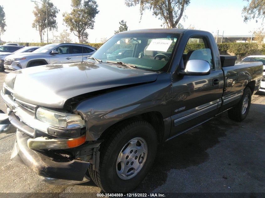 2000 CHEVROLET SILVERADO 1500 VIN: 1GCEC14T3YE424567