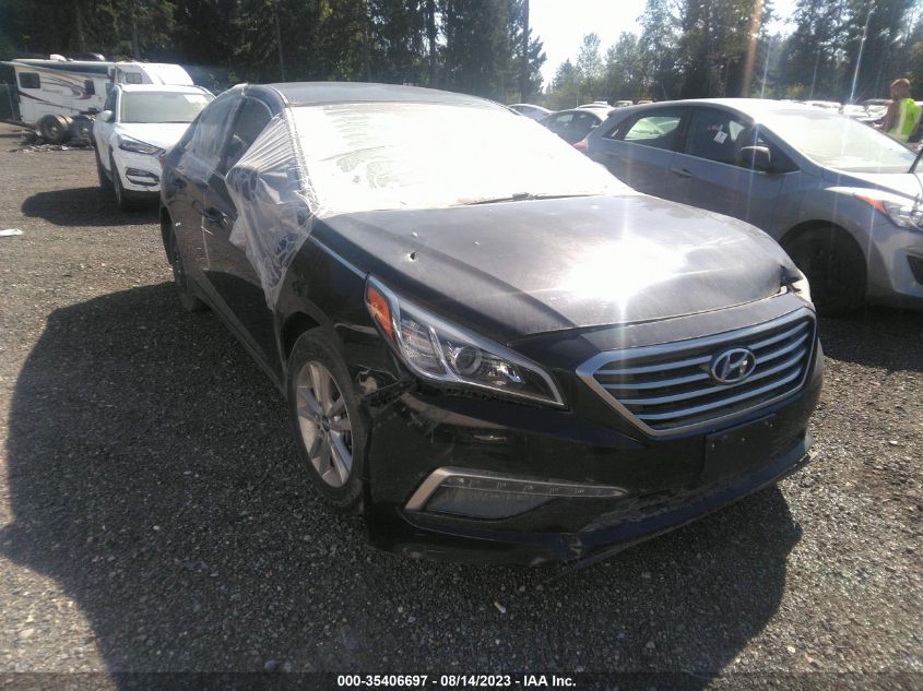 2015 HYUNDAI SONATA 2.4L SE - 5NPE24AF9FH095194