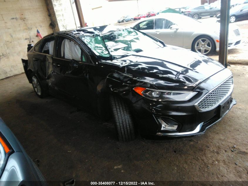 3FA6P0SU1LR133592 FORD FUSION ENERGI TITANIUM 2020