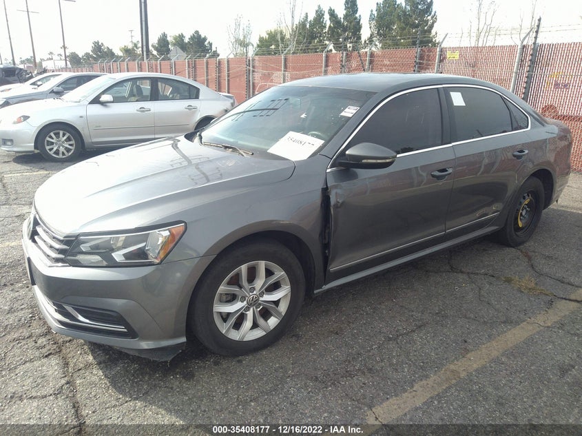 VIN 1VWAT7A39HC002639 2017 VOLKSWAGEN PASSAT 1.8T S
