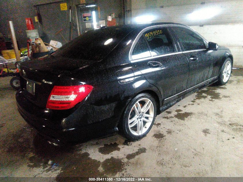 2014 MERCEDES-BENZ C-CLASS C 300 WDDGF8AB3ER314102