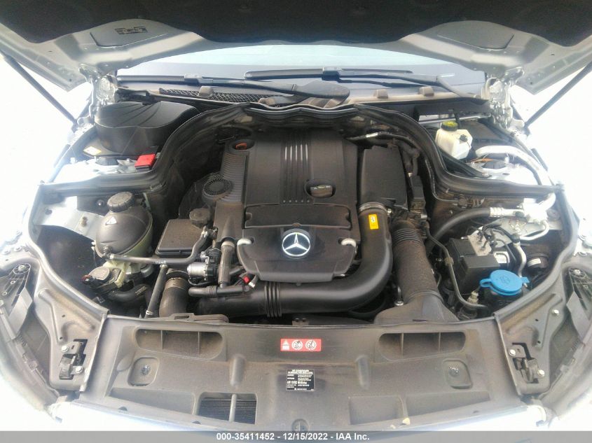 2013 MERCEDES-BENZ C-CLASS C 250 WDDGF4HB7DR300233