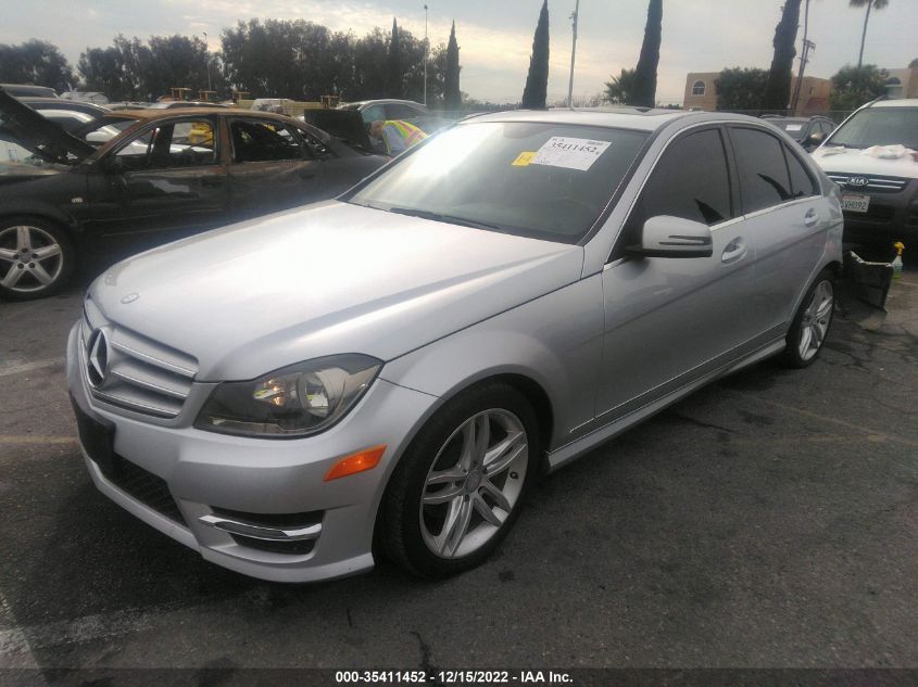 2013 MERCEDES-BENZ C-CLASS C 250 WDDGF4HB7DR300233