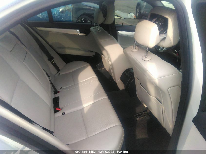 2013 MERCEDES-BENZ C-CLASS C 250 WDDGF4HB7DR300233