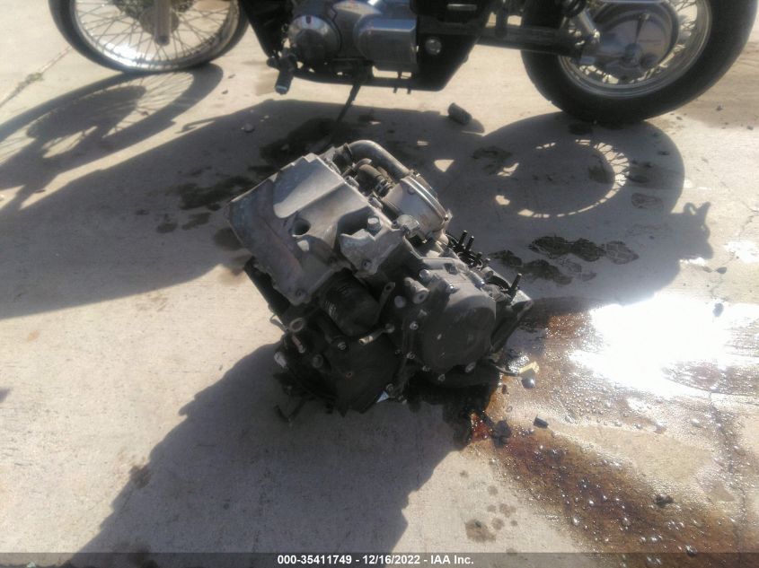 2016 YAMAHA YZFR6 JYARJ16E9GA037190