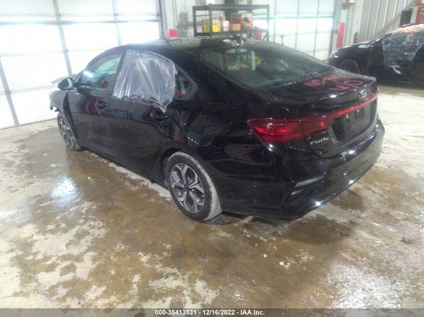 VIN 3KPF24AD9ME374147 2021 KIA FORTE LXS