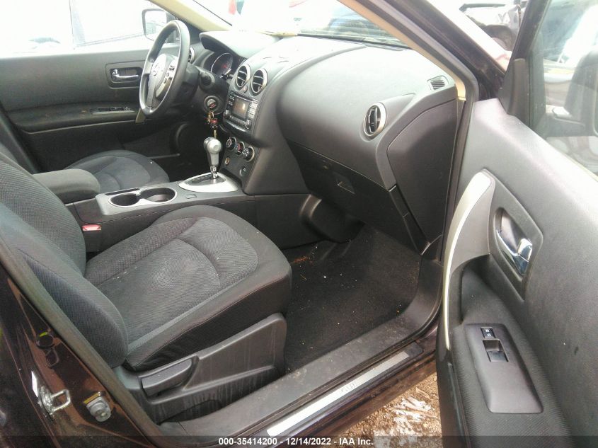 2015 NISSAN ROGUE SELECT S JN8AS5MT8FW160623