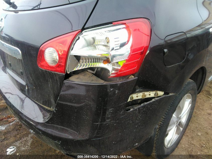 2015 NISSAN ROGUE SELECT S JN8AS5MT8FW160623