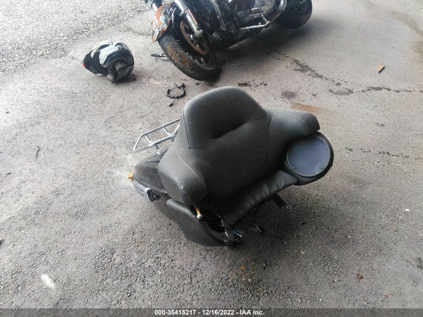 2019 HARLEY-DAVIDSON FLHTK 1HD1KEF18KB613355
