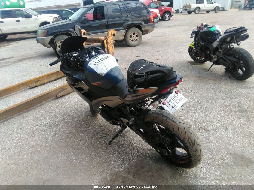 2023 KAWASAKI EX400 JKAEXKG13PDAL2422