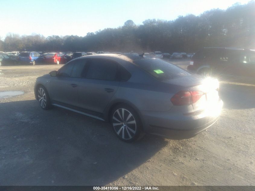 VIN 1VWJM7A39JC028533 2018 VOLKSWAGEN PASSAT no.3