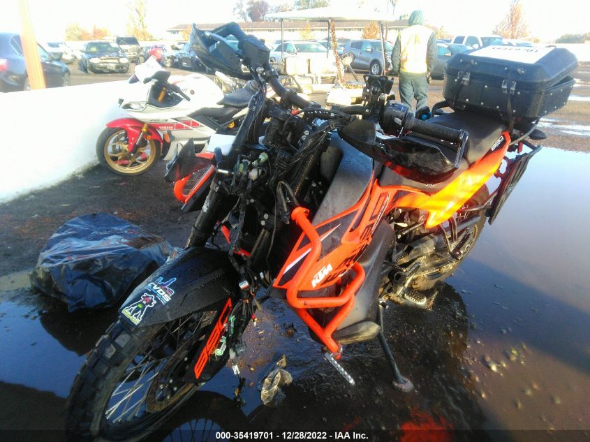 2021 KTM 890 ADVENTURE VBKTS6408MM805908