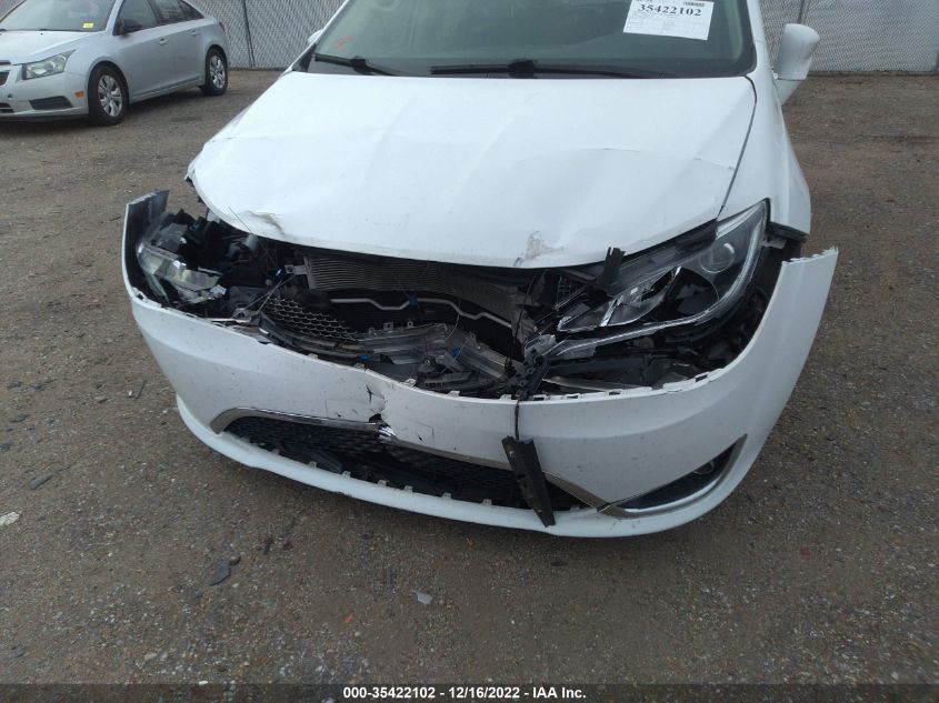 VIN 2C4RC1BG2LR115935 2020 CHRYSLER PACIFICA TOURING L