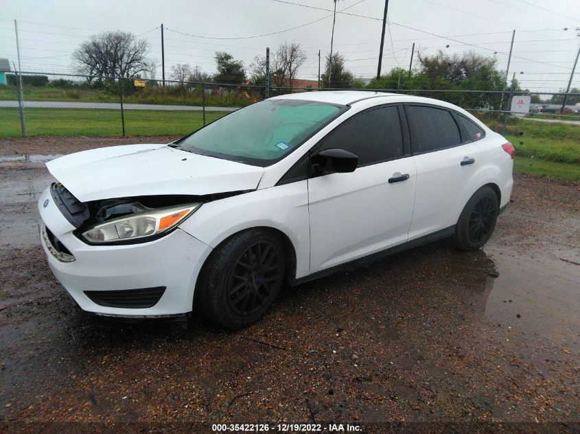 VIN 1FADP3E22GL328723 2016 FORD FOCUS no.2