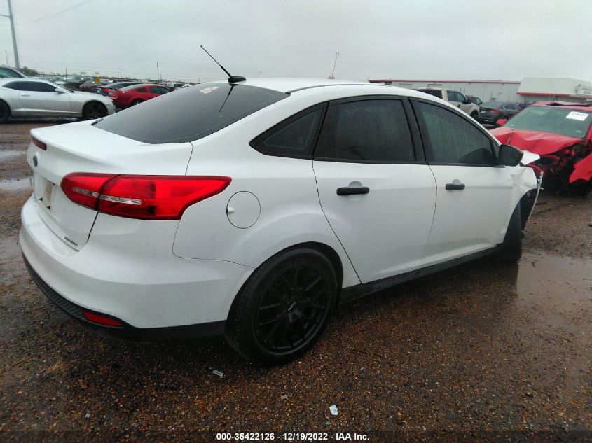 VIN 1FADP3E22GL328723 2016 FORD FOCUS no.4