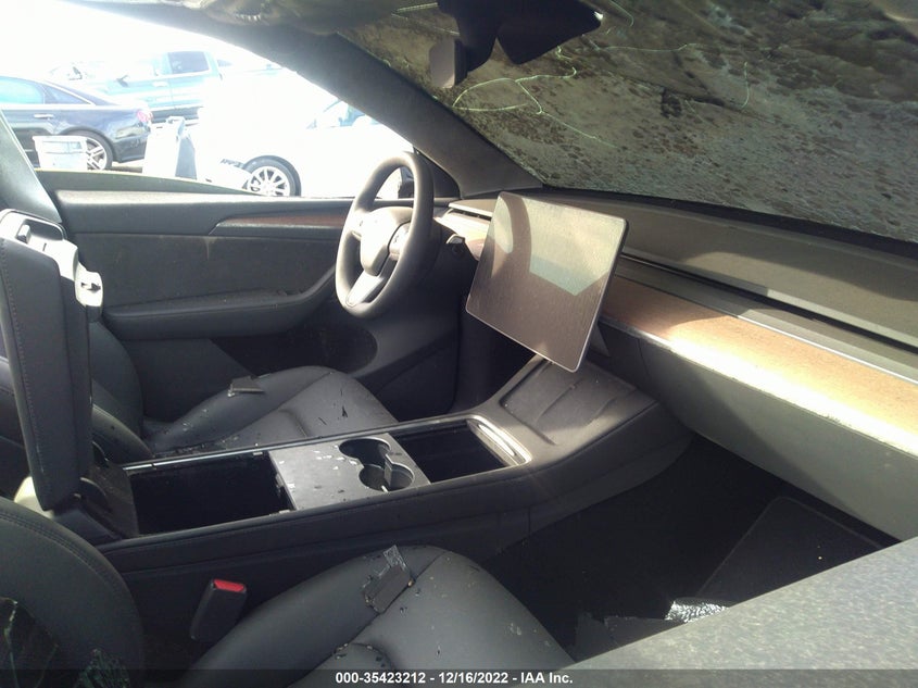 VIN 7SAYGDEF0NF551009 2022 TESLA MODEL Y PERFORMANCE