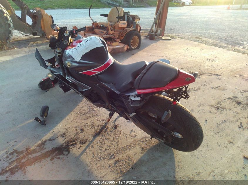 2014 YAMAHA YZFR6 JYARJ16E6EA031439
